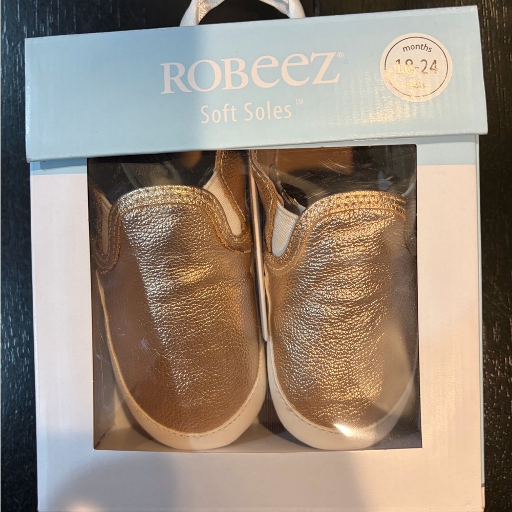 New Robeez Shimmering Rose Gold Soft Soles Baby Shoes